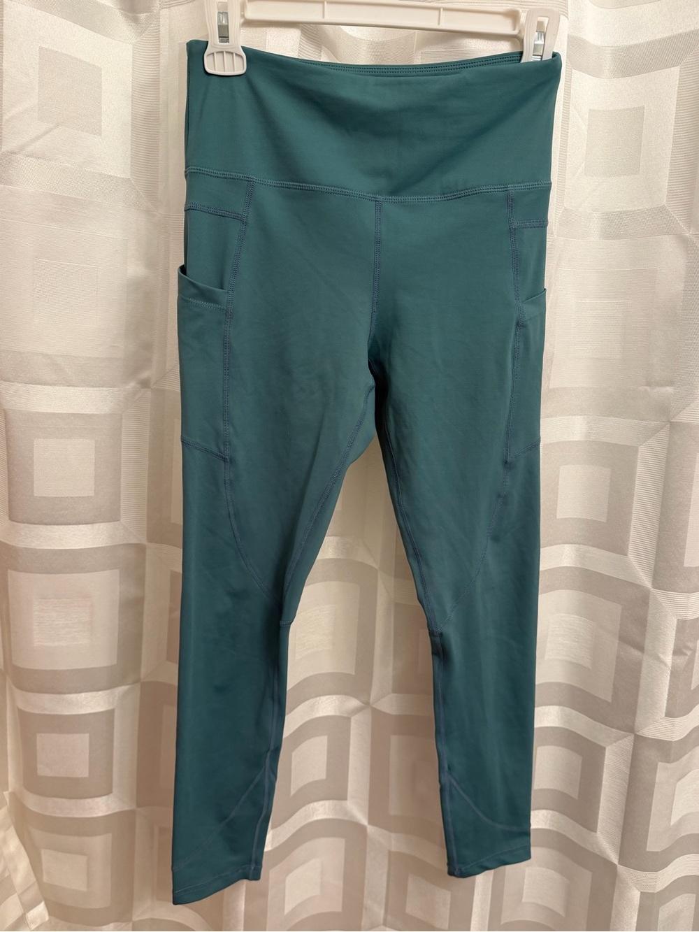 Zyia Active teal green leggings size 4